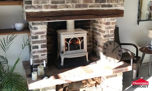 Pose d'un poêle à bois Jotul dans le pays d'Auge