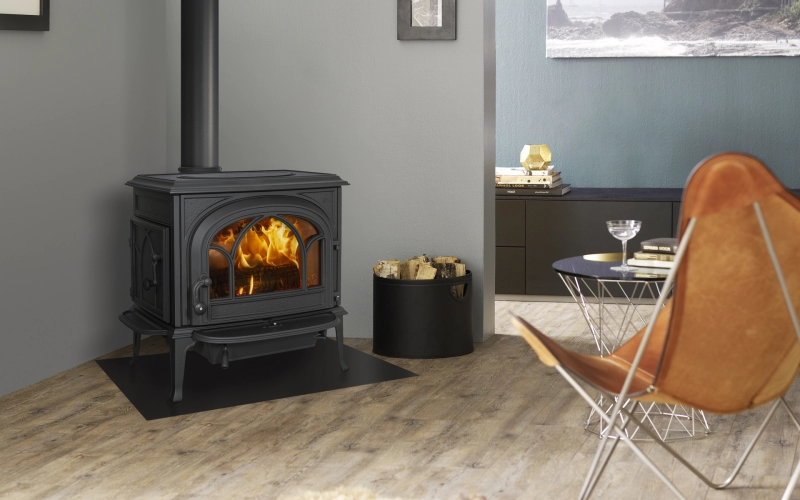 Poêle à bois écologique : le Jotul F500