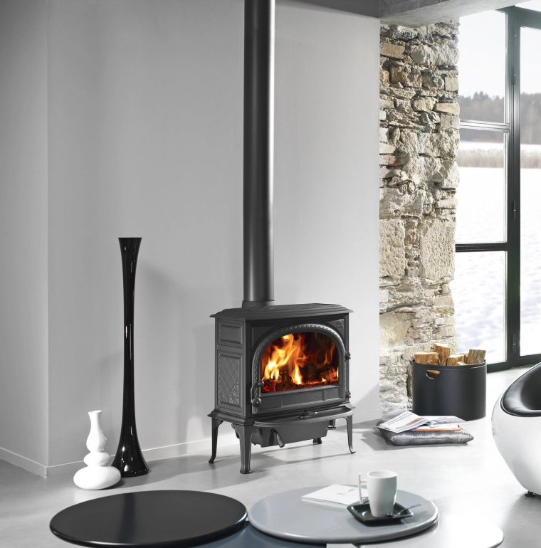 Poêle à bois Jotul F400 : l’élégance traditionnelle