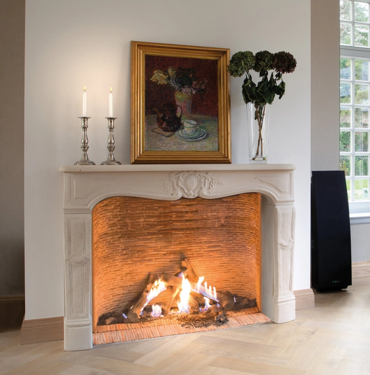 Foyers gaz gamme Rustica M-Design : un charme classique avec des performances modernes