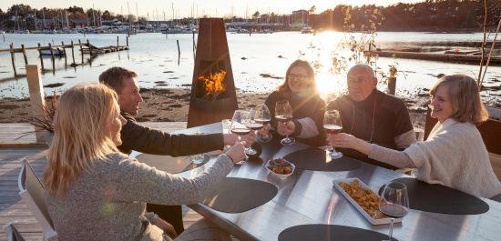 Jotul Terrazza : Une cheminée extérieure au design unique