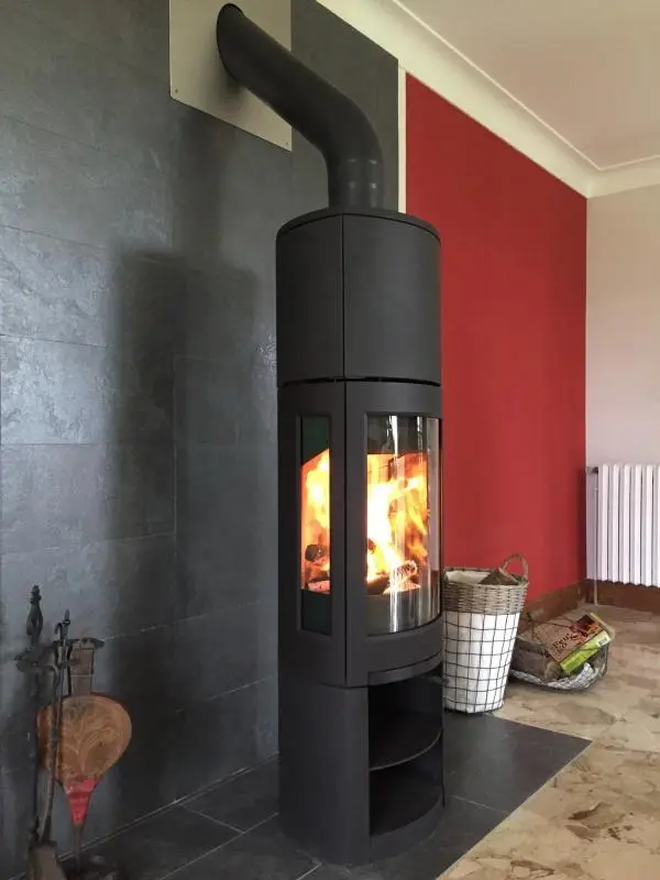 Installation d'un poêle à bois Jotul F371 à Deauville