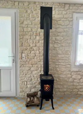 Installation d'un poêle F602 de chez Jotul