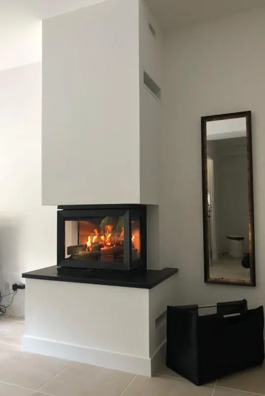 Pose d'une cheminée à bois-bûche Jotul Insert 520 3 vitres à Deauville