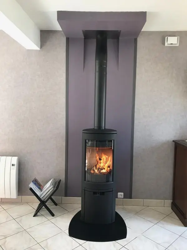 Aménagement d'un poêle à granulé Jotul F368 à Argence