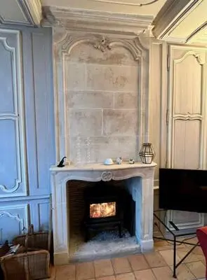 Installation d'un poêle à bois F100SE de Jotul en Normandie 